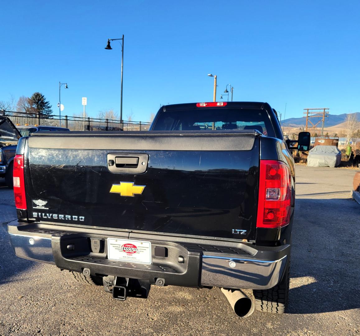 2014 Black /Black Chevrolet Silverado 2500HD LTZ (1GC1KYE87EF) with an 6.6L Duramax V8 engine, Allison Automatic transmission, located at 450 N Russell, Missoula, MT, 59801, (406) 543-6600, 46.874496, -114.017433 - Beast of a Truck. 1 Owner. Duramax Diesel. Allison Transmission. 4 Wheel Drive. Crewcab. Longbox. Power Sunroof. Running Boards. Air. Cruise. Tilt. Power Leather Seats. Heats Seats. Dual Climate Control. Tonneau Cover. Gooseneck Ball. Like NEW Tires. - Photo#6